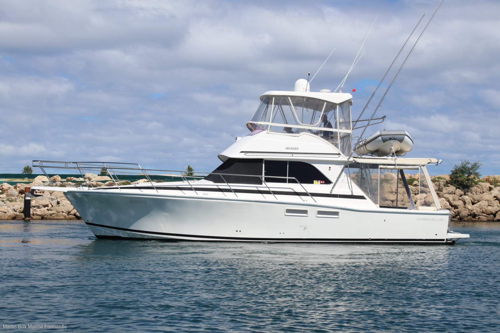 Caribbean 40 Flybridge Cruiser With Twin Cummins 450Hp Diesels and Pen