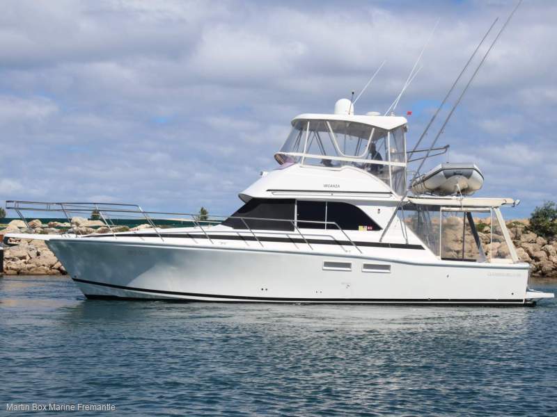 Caribbean 40 Flybridge Cruiser With Twin Cummins 450Hp Diesels and Pen