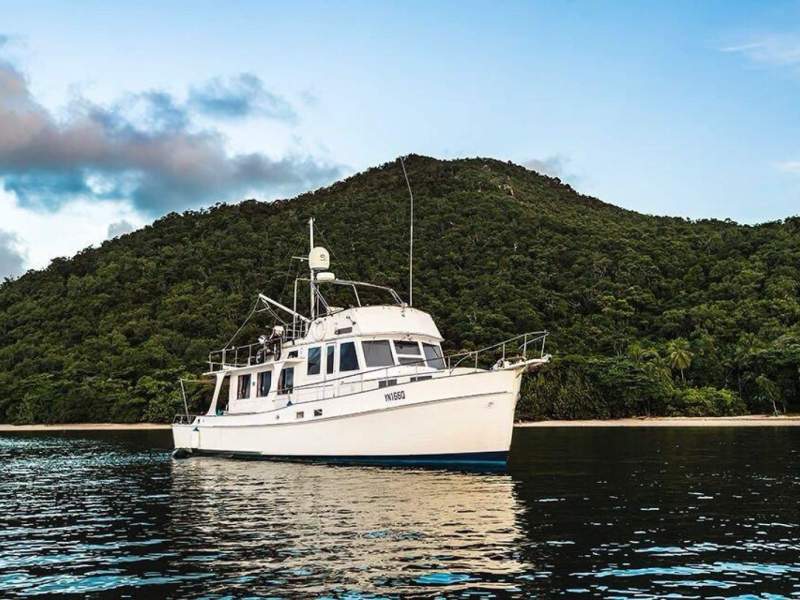 Grand Banks 57 Europa Bluewater Flybridge Cruiser