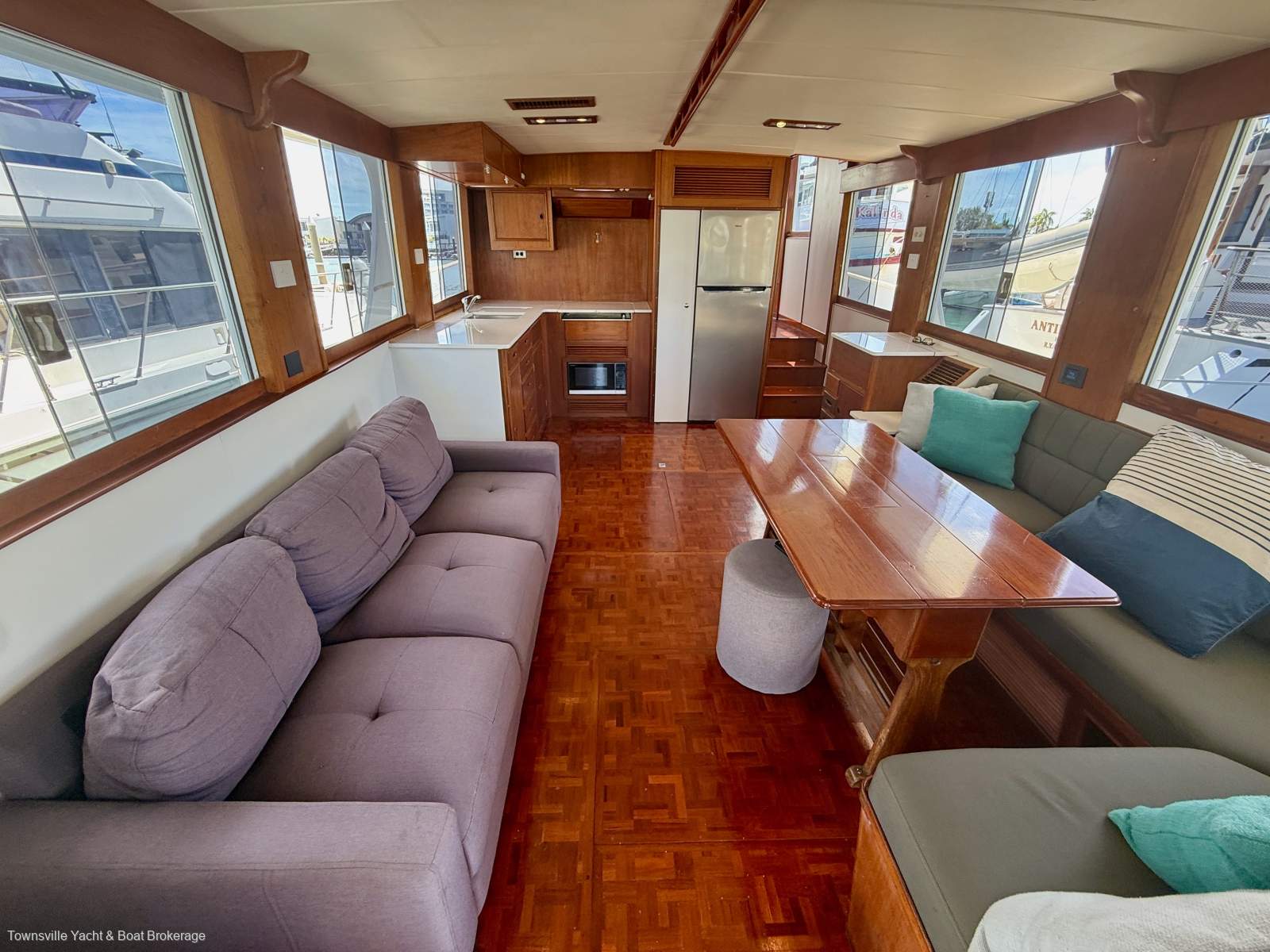 Grand Banks 57 Europa Bluewater Flybridge Cruiser