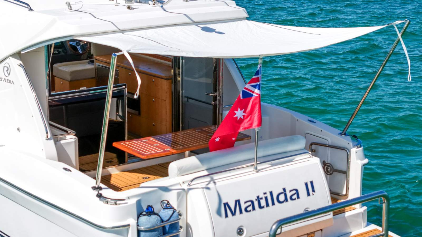 Riviera 3600 Sport Yacht