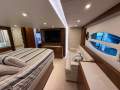 Riviera 6000 Sport Yacht