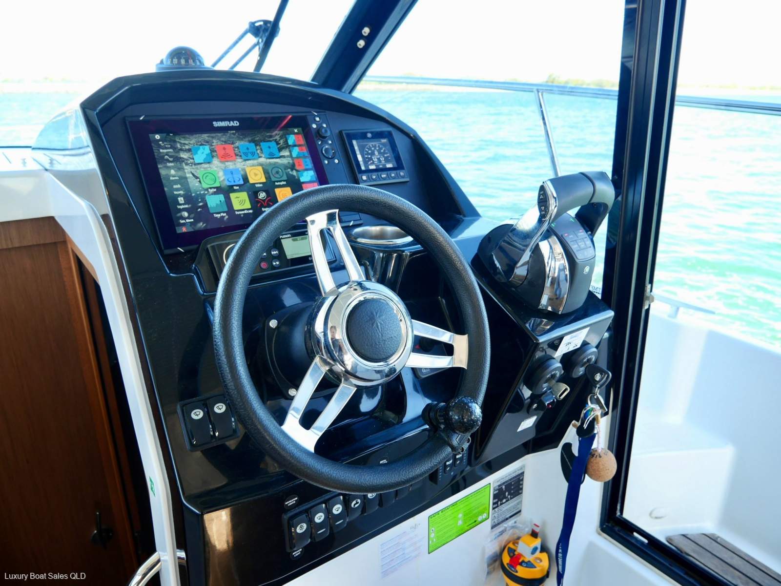 Jeanneau Merry Fisher 895