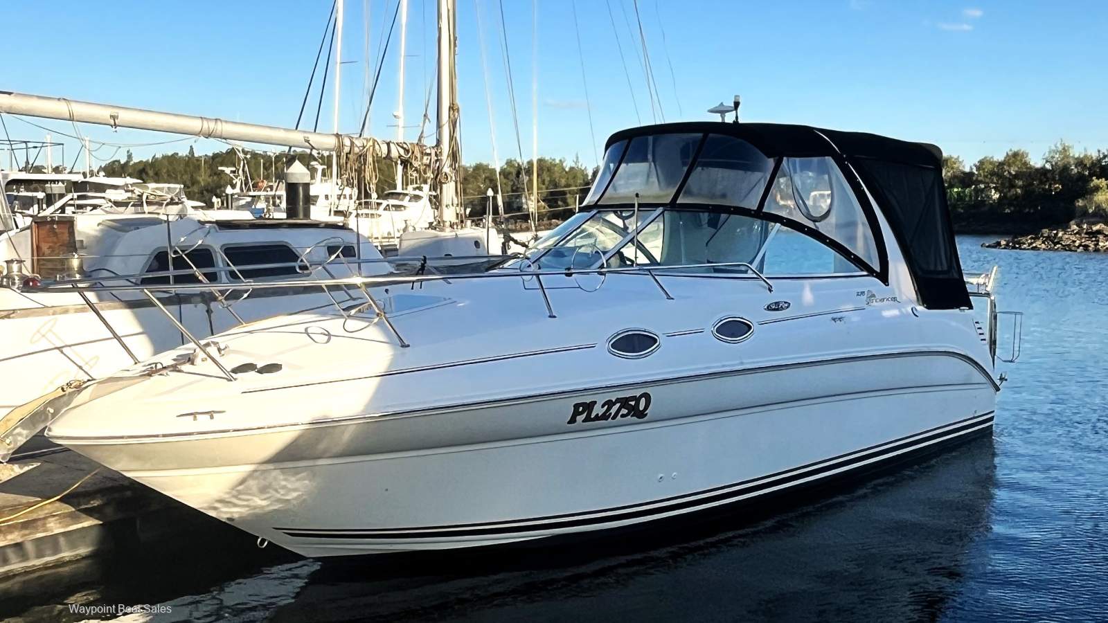 Sea Ray 275 Sundancer