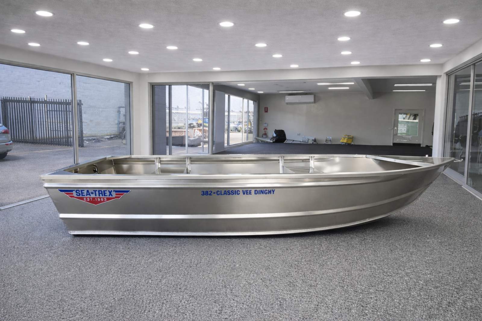 New Sea-Trex 382 Classic Vee Dinghy