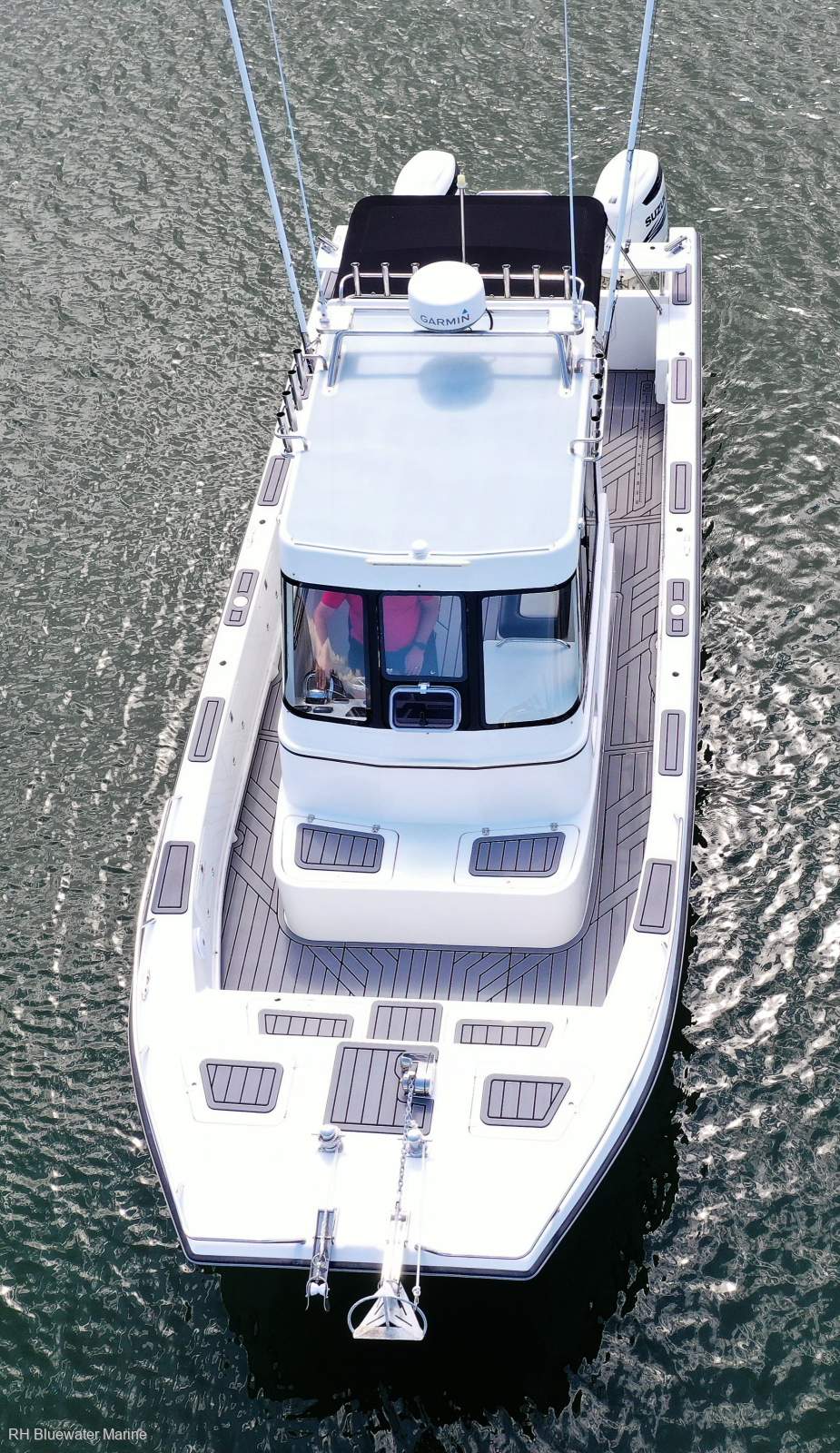 Gecat Enclosed Centre Console