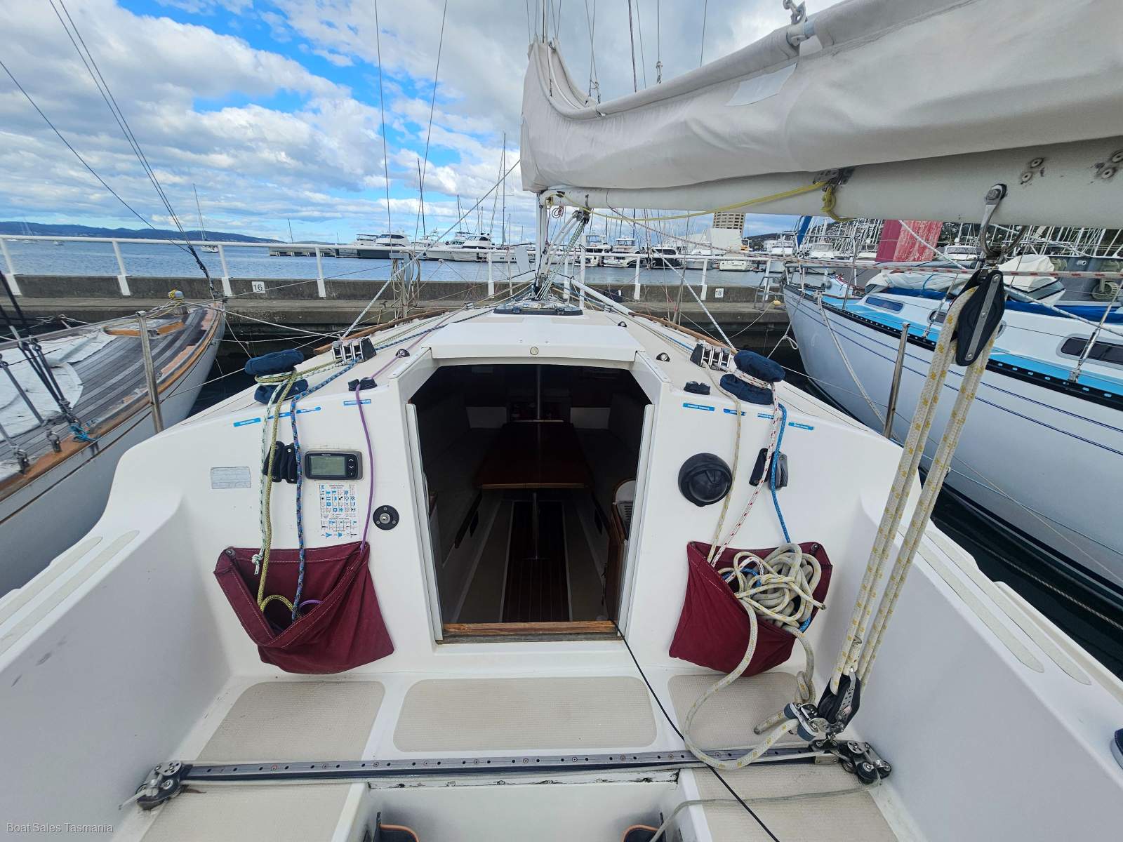 Northshore 27 Spinner