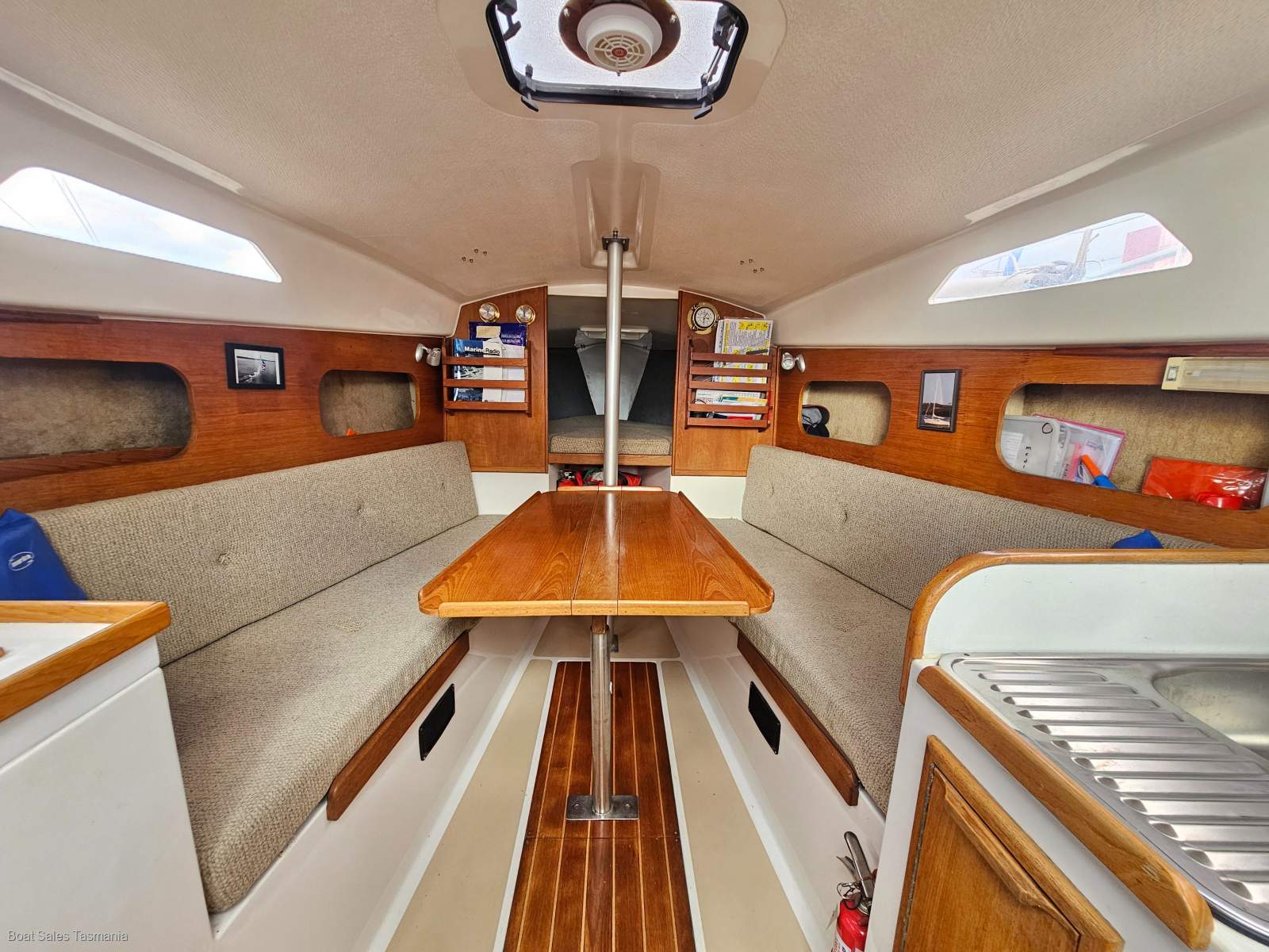 Northshore 27 Spinner