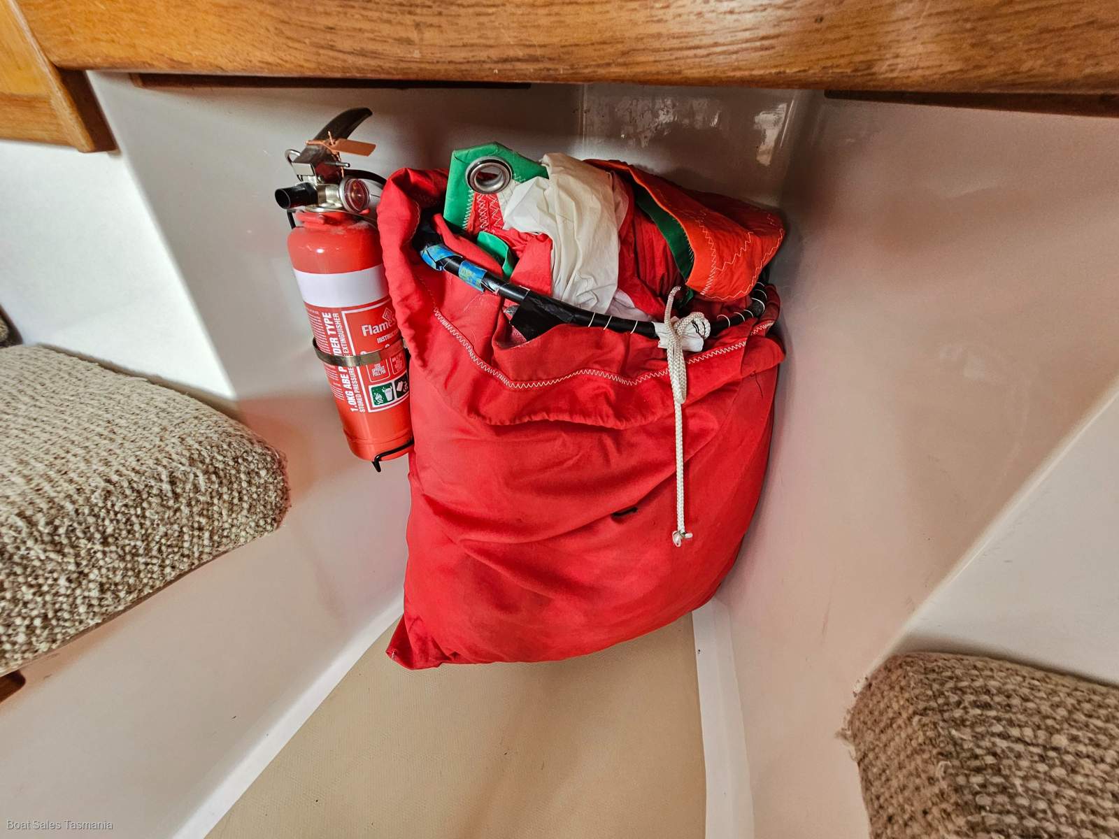 Northshore 27 Spinner