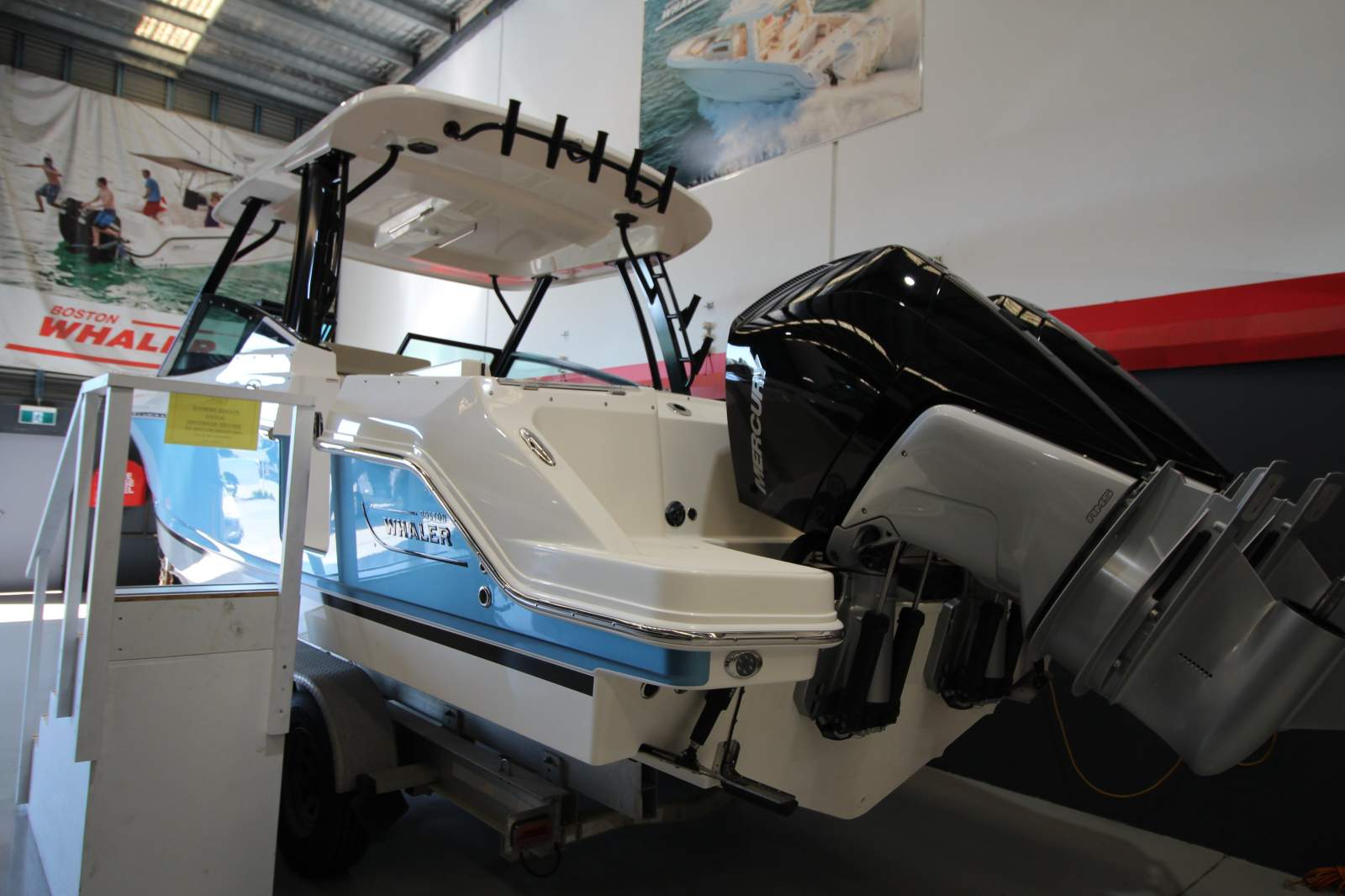 New Boston Whaler 280 Vantage Dual Console Bowrider