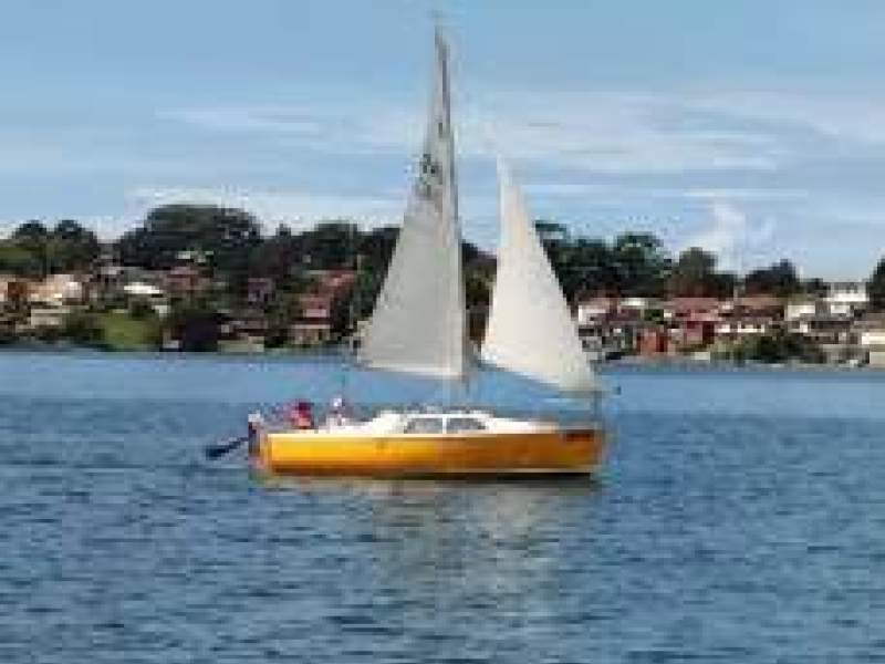 Embassy Trailer Sailer 5.5m. (18ft)