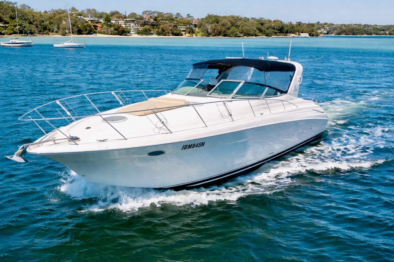 Riviera M370 Sports Cruiser