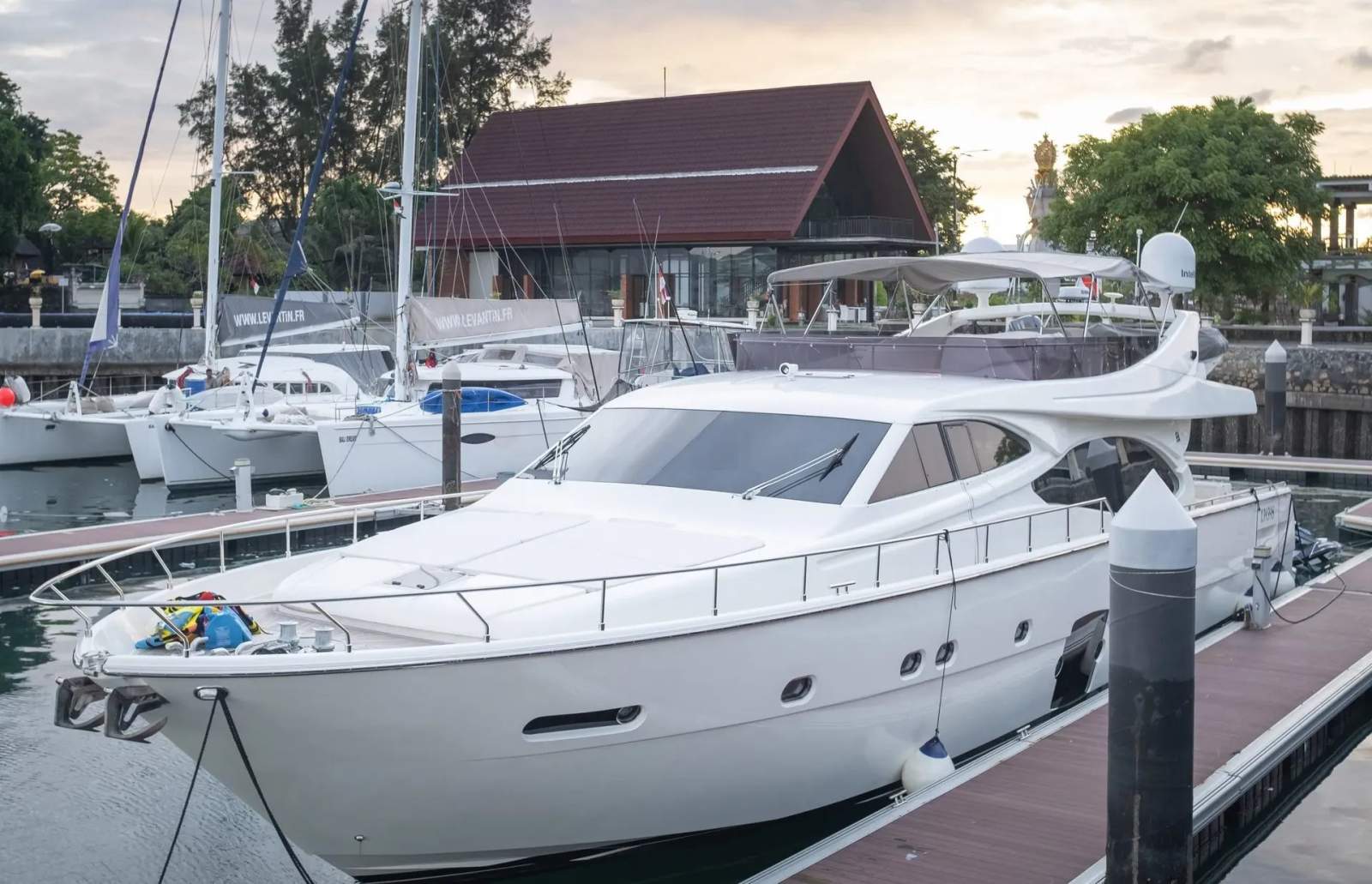 Boat image