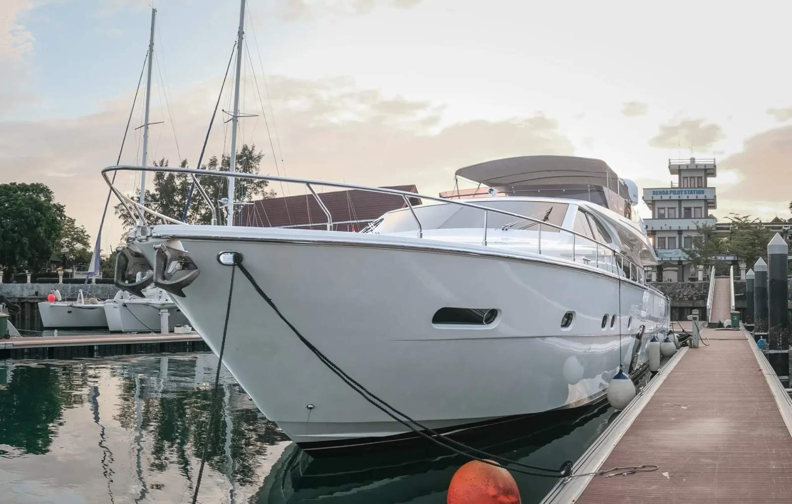Boat image