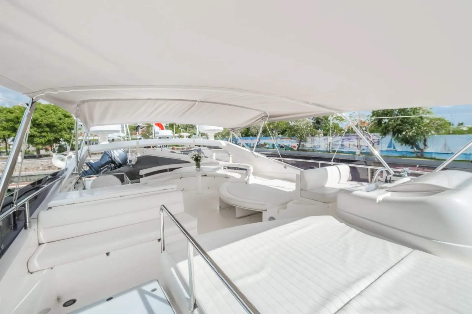 Boat image