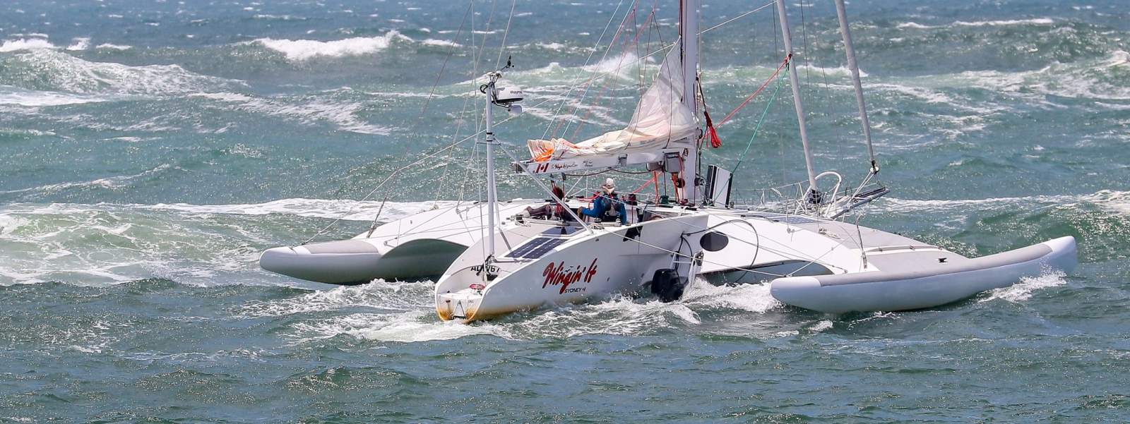 Dick Newick Echo II Custom:Camden Havent Bar