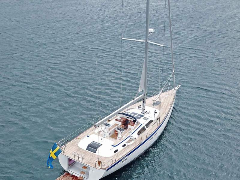 Hallberg-Rassy 57
