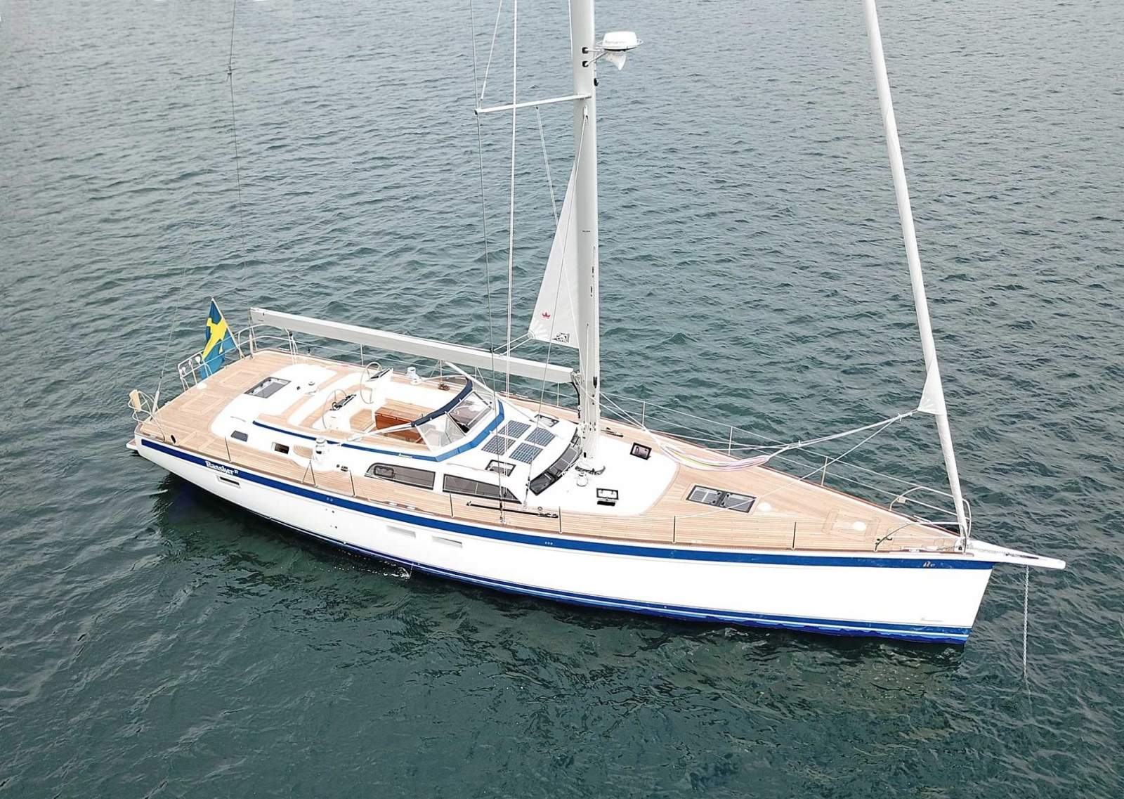 Hallberg-Rassy 57