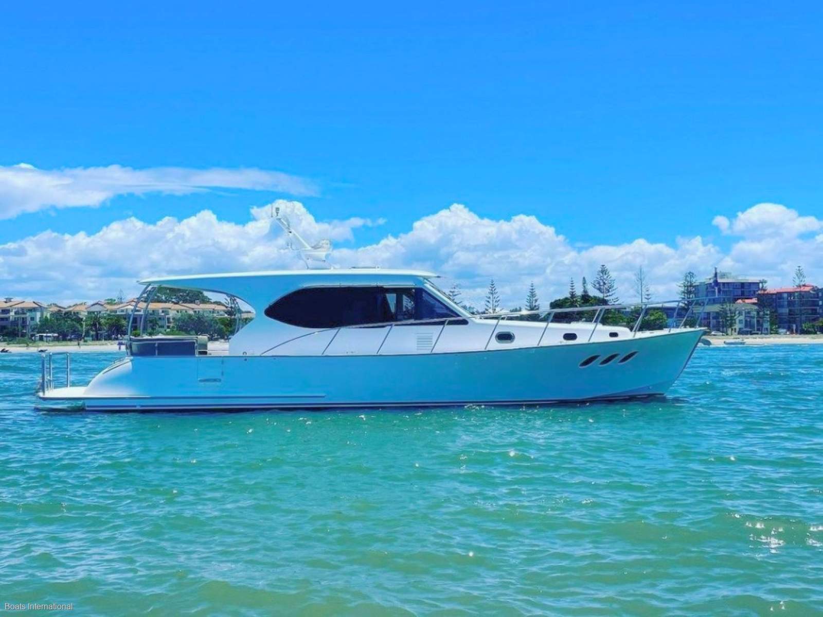 Island Gypsy Newport 460