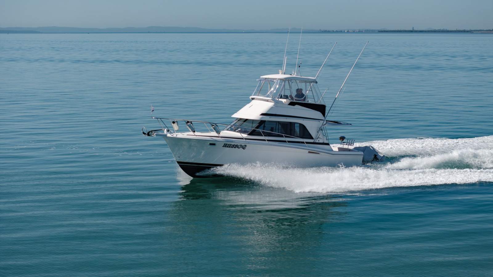 Riviera 3300 Flybridge