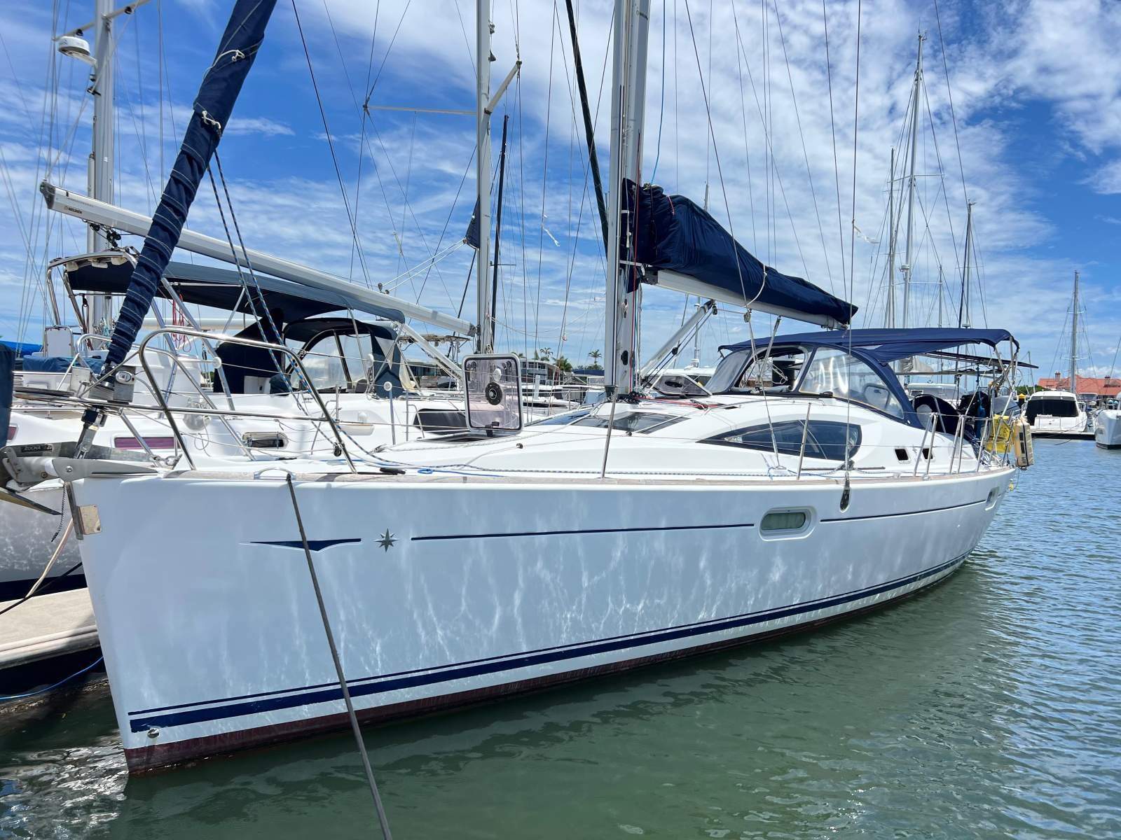 Jeanneau Sun Odyssey 39DS Owner has moved overseas.