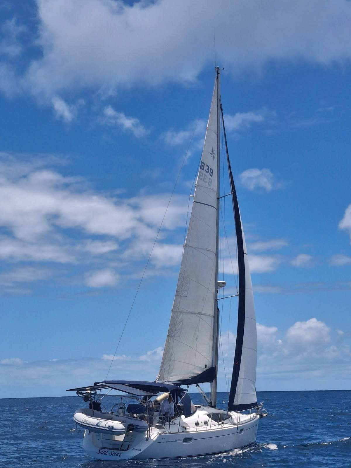 Jeanneau Sun Odyssey 39DS Owner has moved overseas.