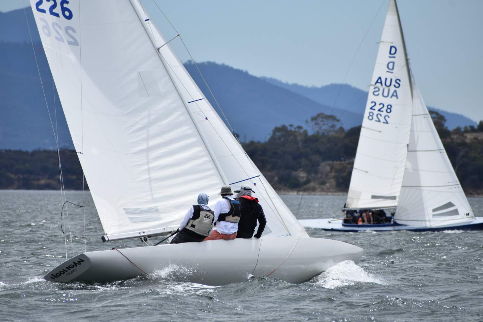 International Dragon Ridgeway &ndash; Hooligan AUS226