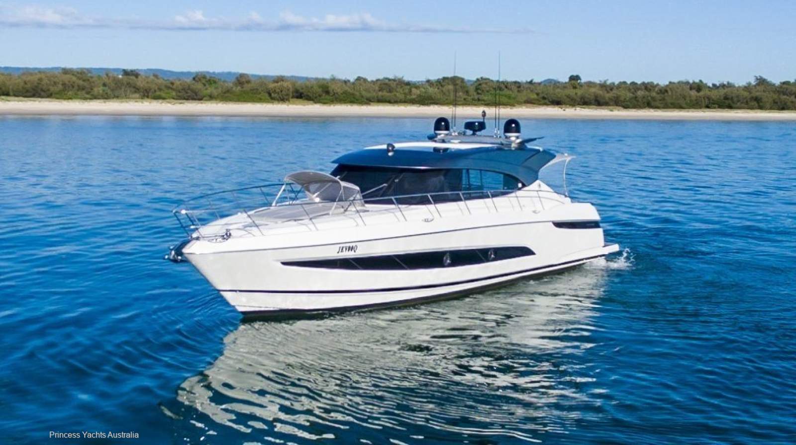 Riviera 5400 Sport Yacht Platinum Edition