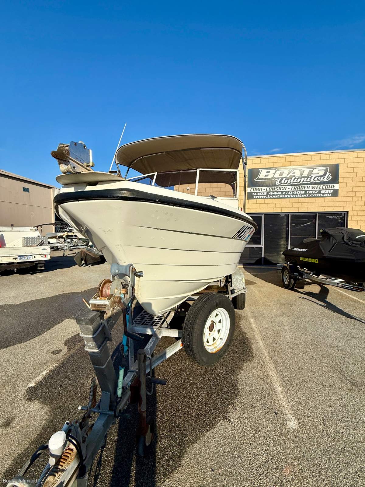 Savage 5.5 SOFT RIDING, BUILT TUFF, CAPABLE FISHING BOAT