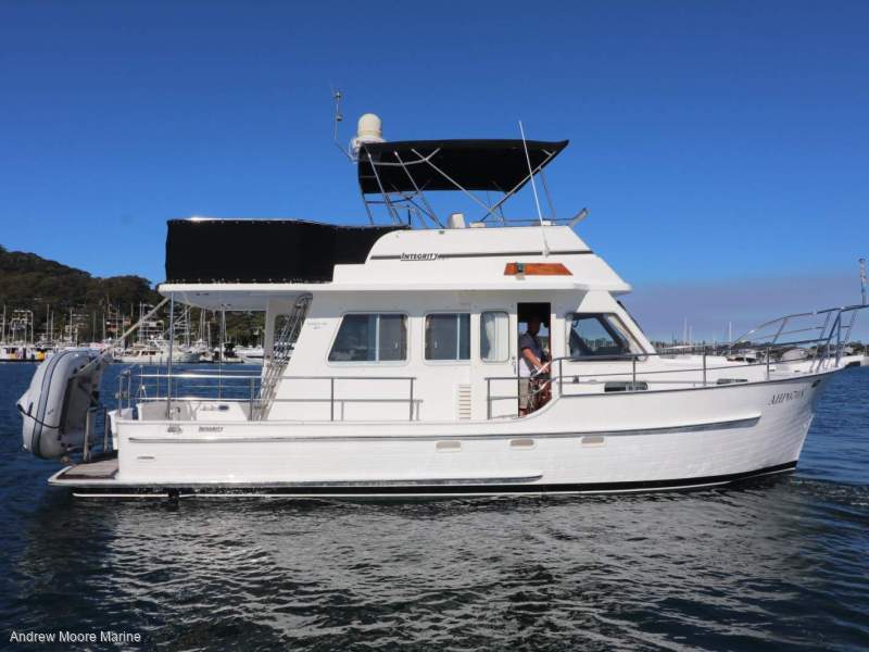 Integrity 350 Mk II Flybridge