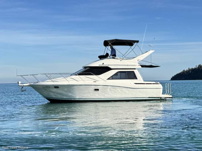 Bayliner 3258 Command Bridge 1997