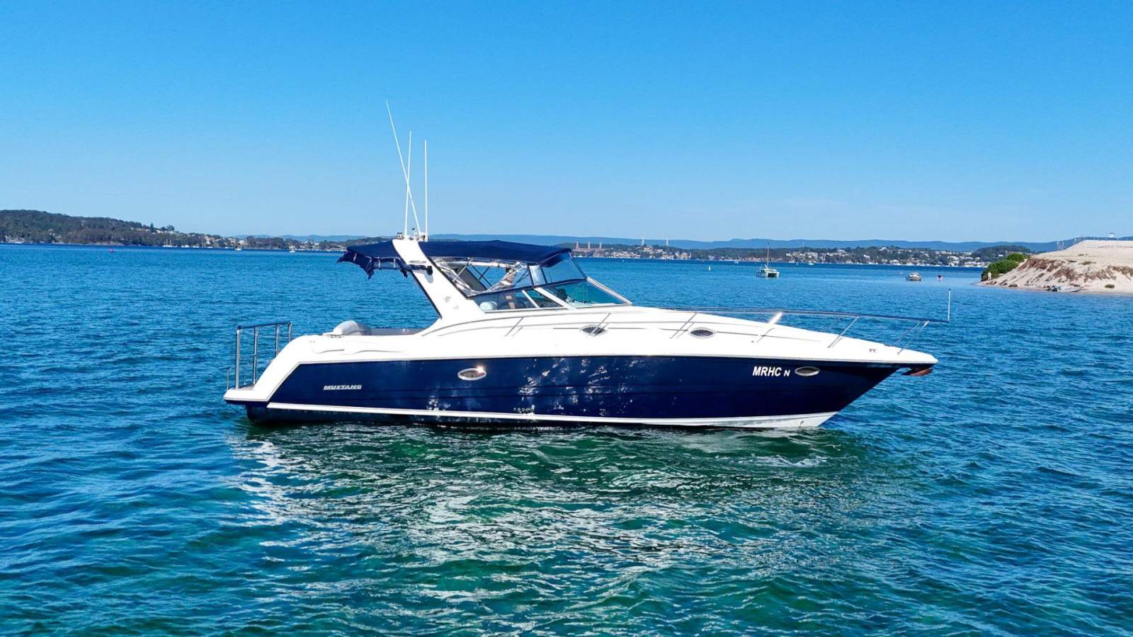 Mustang 3800 Sportscruiser