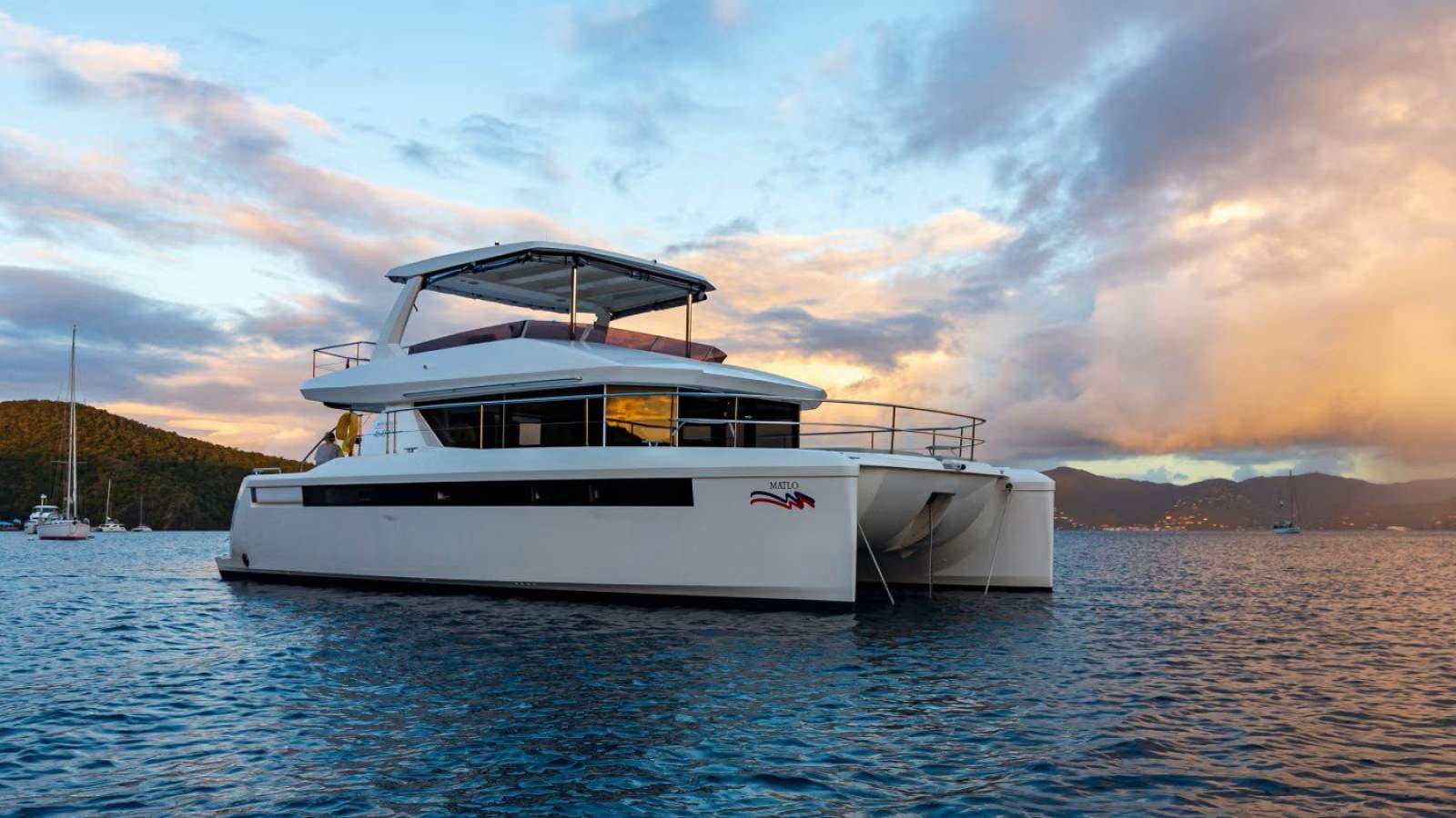 Leopard Catamarans 46 Powercat (Moorings 464PC) available in Greece