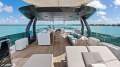 Custom Line Navetta 33