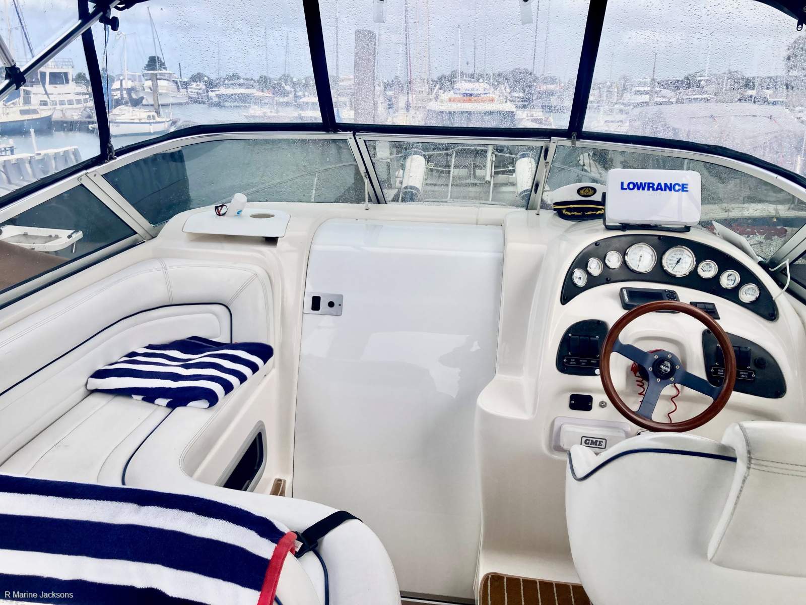 Mustang 2800 Sportscruiser