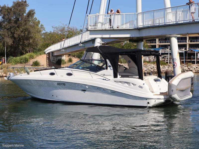 Sea Ray 375 Sundancer - The Ultimate Family Cruiser