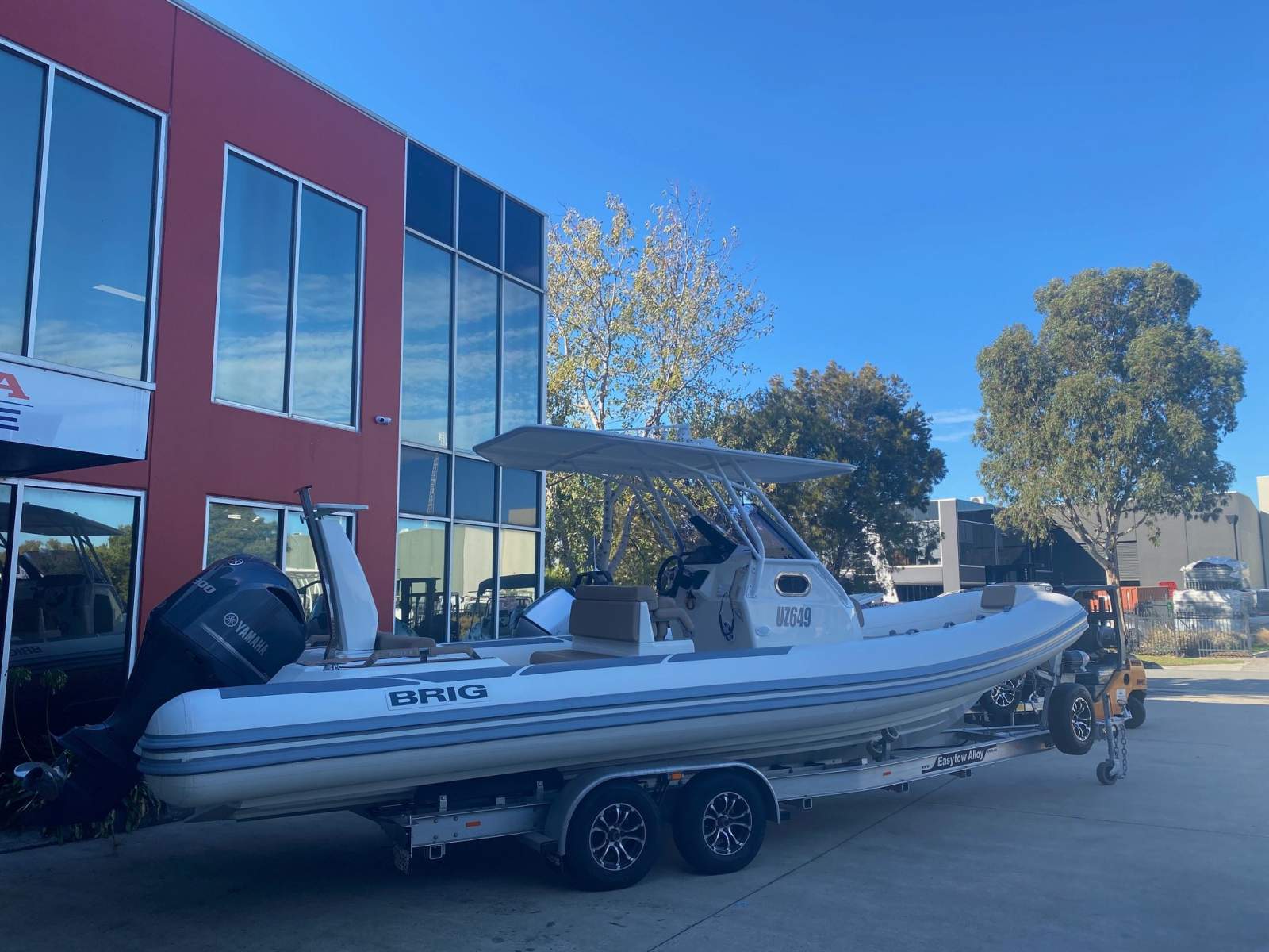 Brig Eagle 8 Centre Console RIB with Hypalon Tubes and T-Top