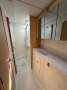 Lagoon 400 S2 (2016) "OHANA" Blue water ready - full of energy:Starboard bathroom with shower stall