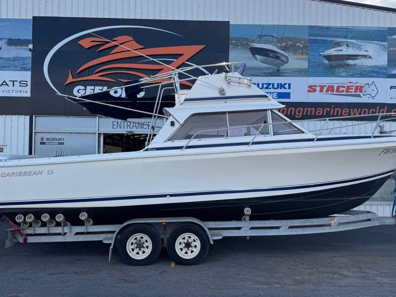 Caribbean 26 Flybridge Sports Fisherman