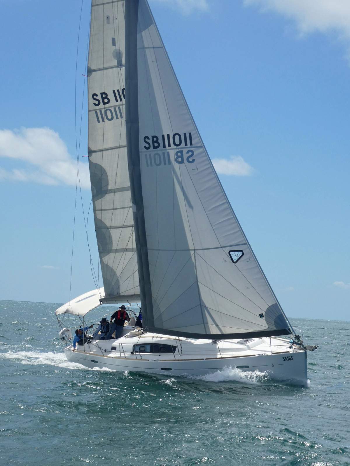 Beneteau Oceanis 43 - The perfect fast safe cruising yacht.:Off shore race