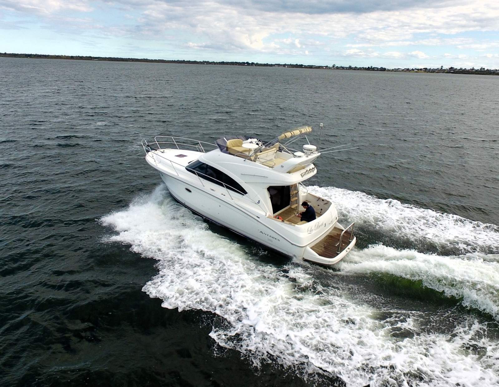 Beneteau Antares 36