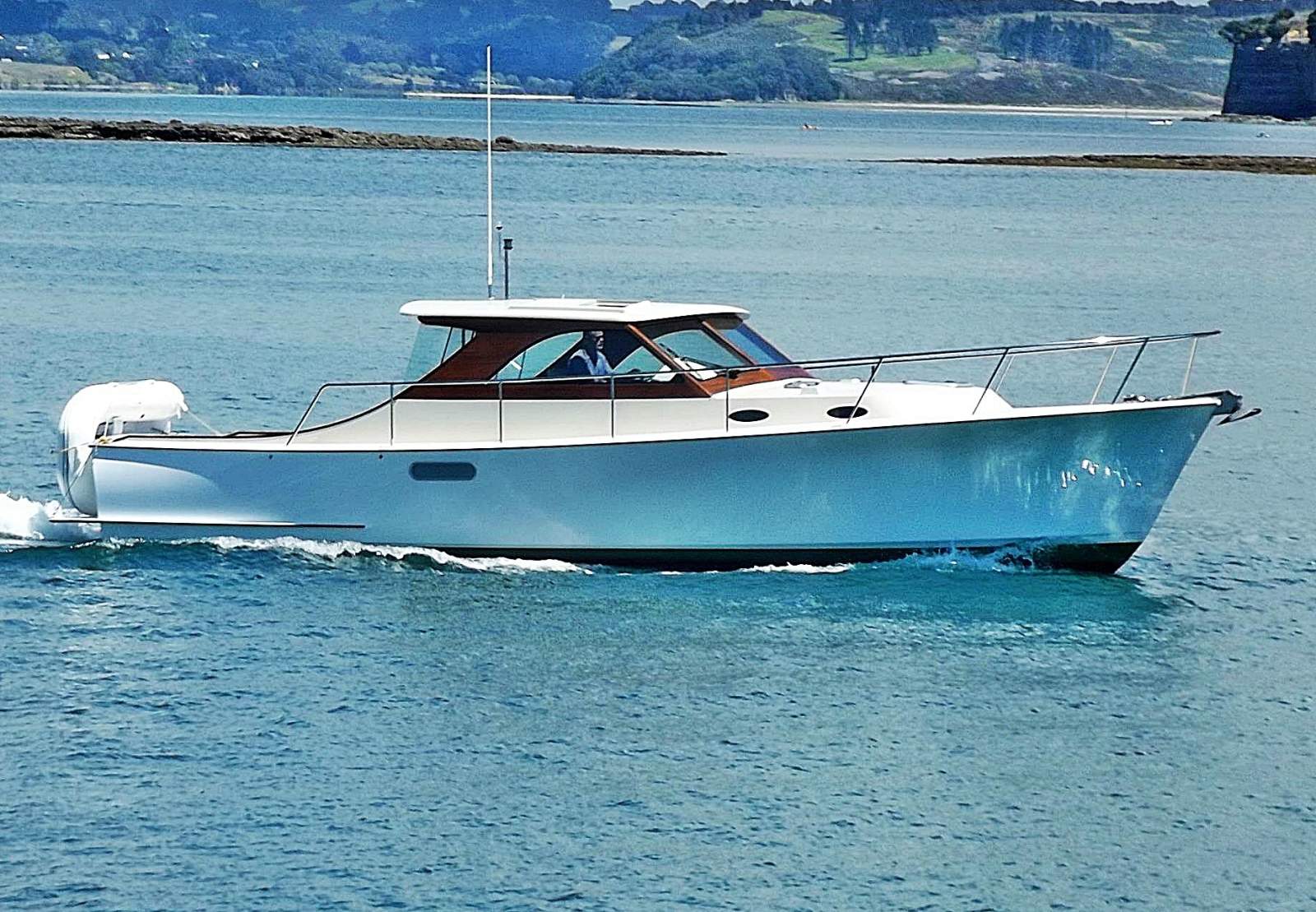 Elite Marine Espresso 40