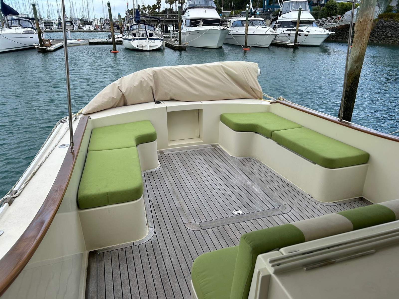 Elite Marine Espresso 40