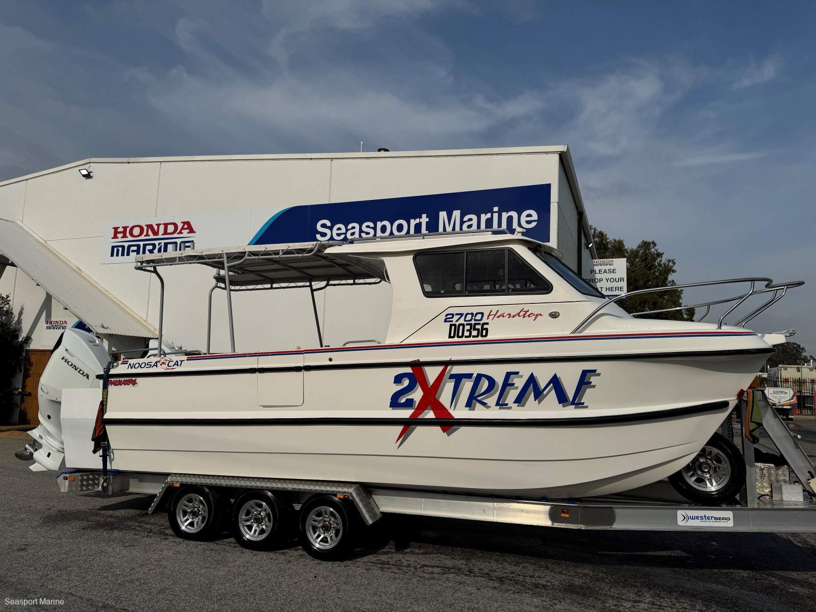 Noosa Cat 2700 Sportsman Hardtop The best example on the market!