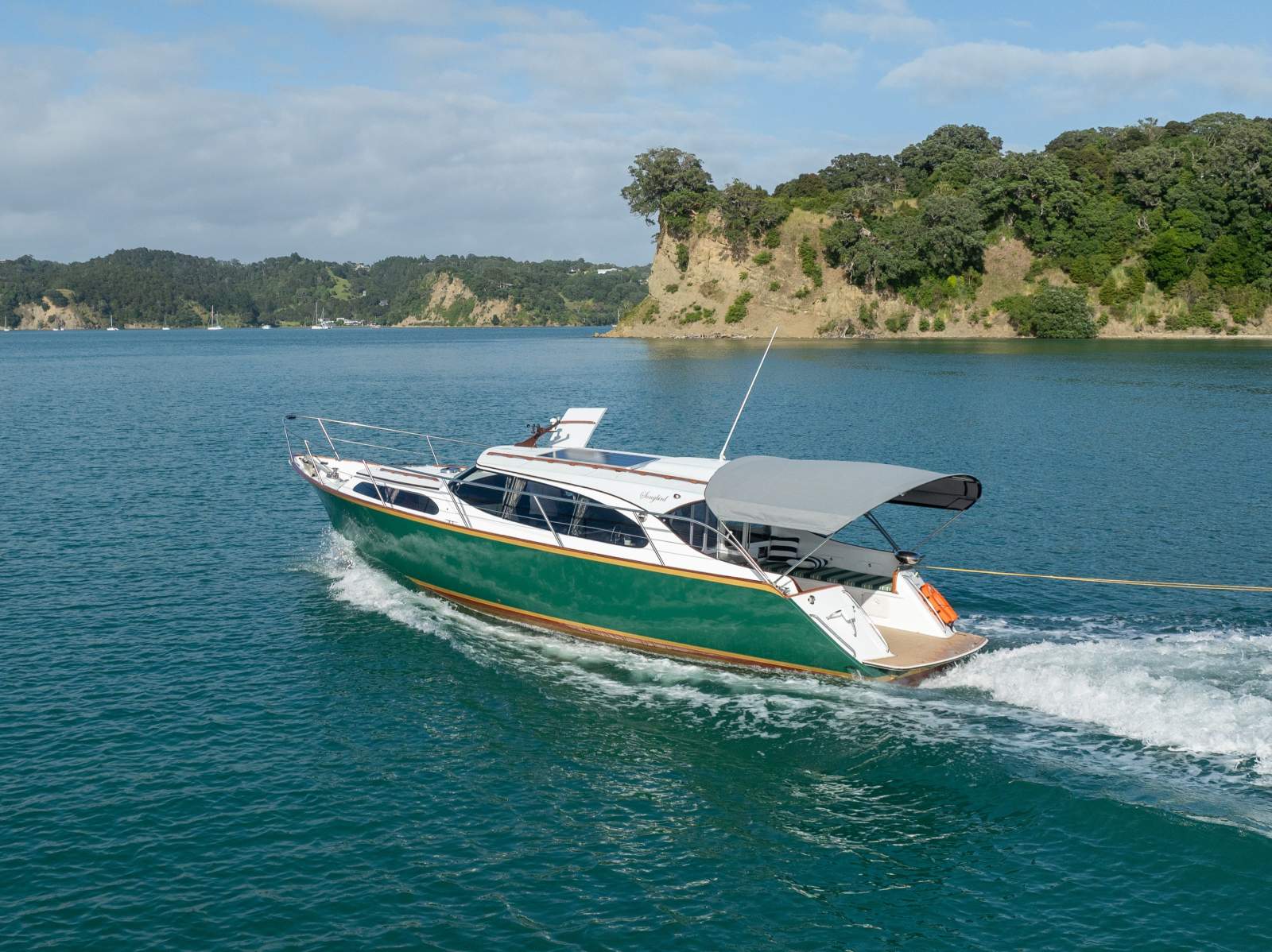 Townson 11.4m Sedan Cruiser