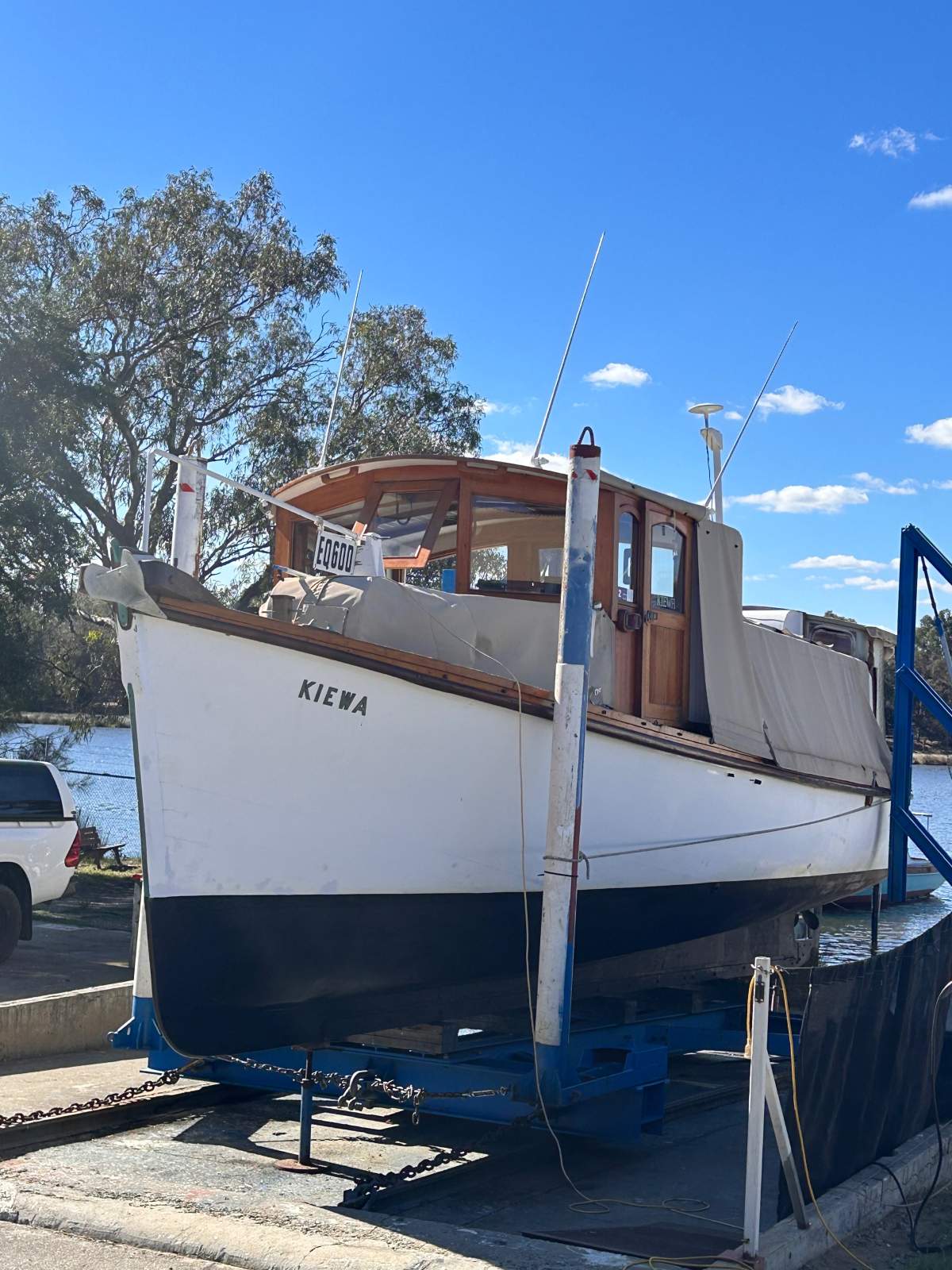Lawrence Motor Cruiser 40