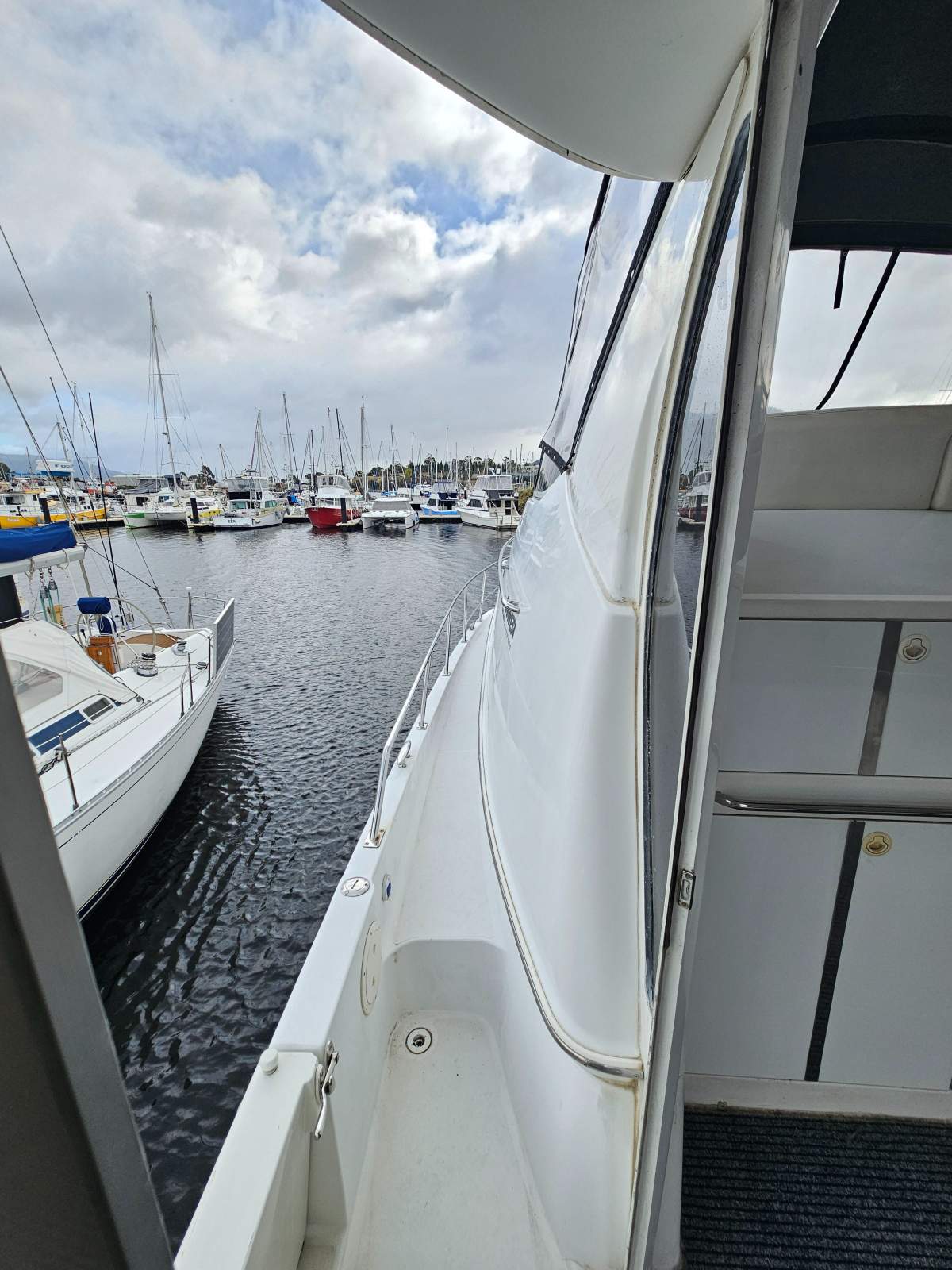 Carver 396 Aft Cabin ROMANI &ndash; *** Great Cruising or Liveaboard ***