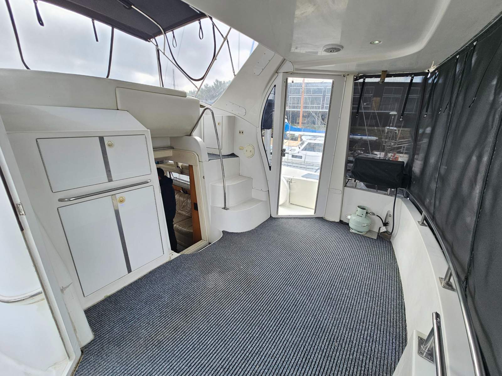 Carver 396 Aft Cabin ROMANI &ndash; *** Great Cruising or Liveaboard ***