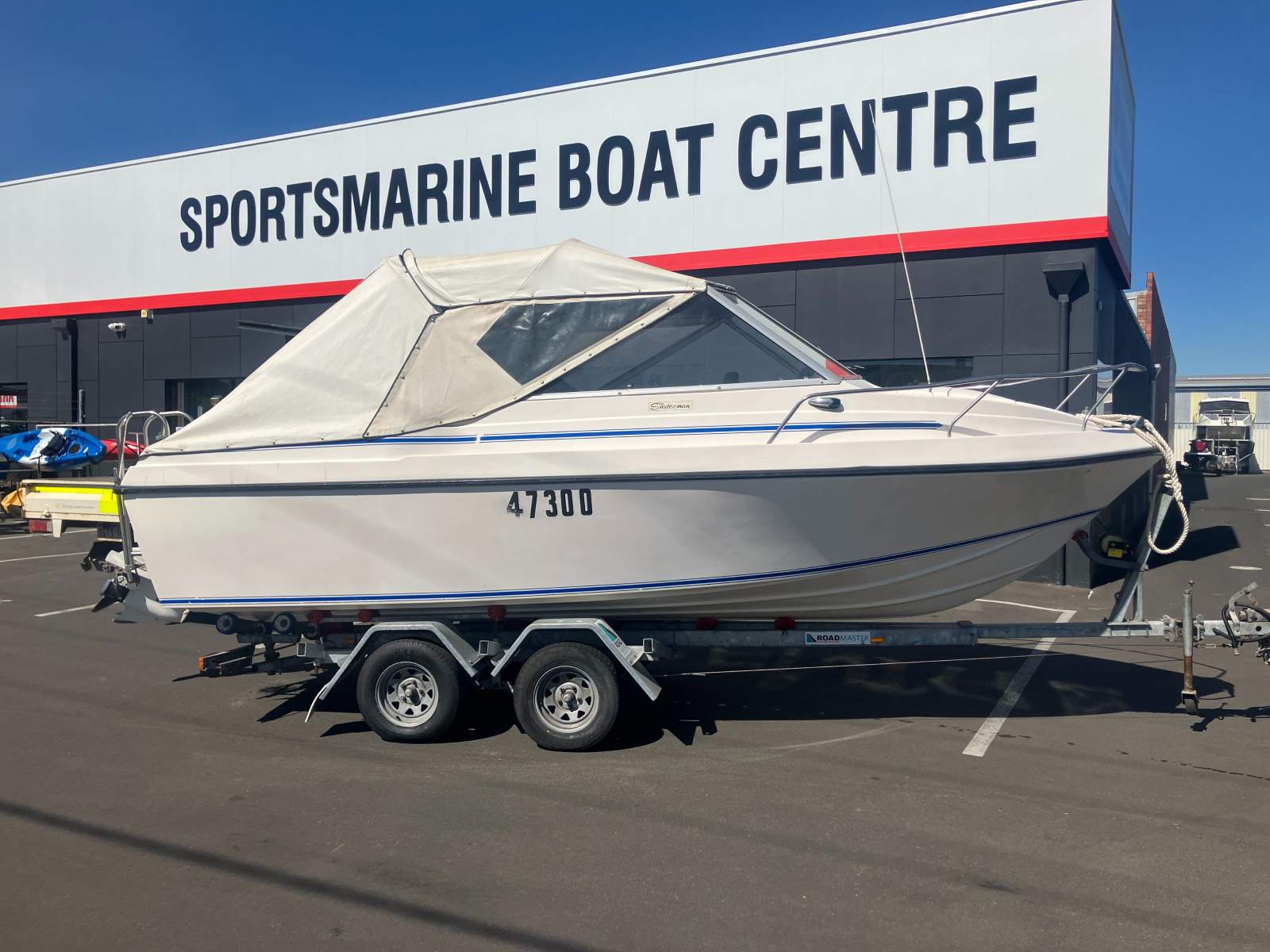 Statesman 595 Cabin Cruiser
