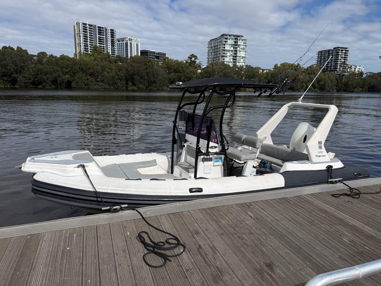 Tiger Marine Topline 650